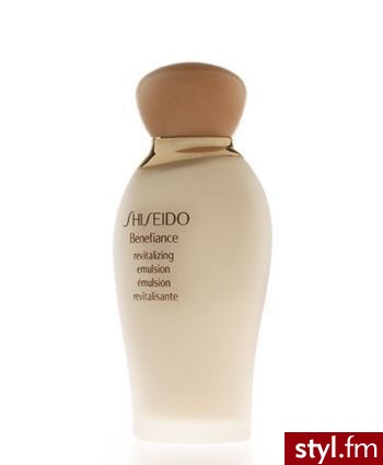 Shiseido Benefiance Revitalizing Emulsion emulsja czyszcząca 75 ml - Emu Buty Moda