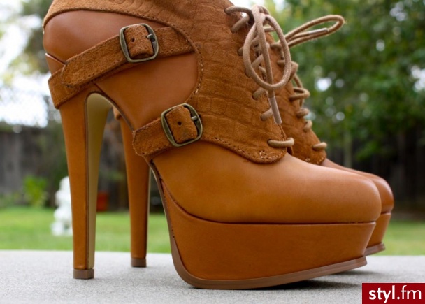 Szpilki Buty Moda