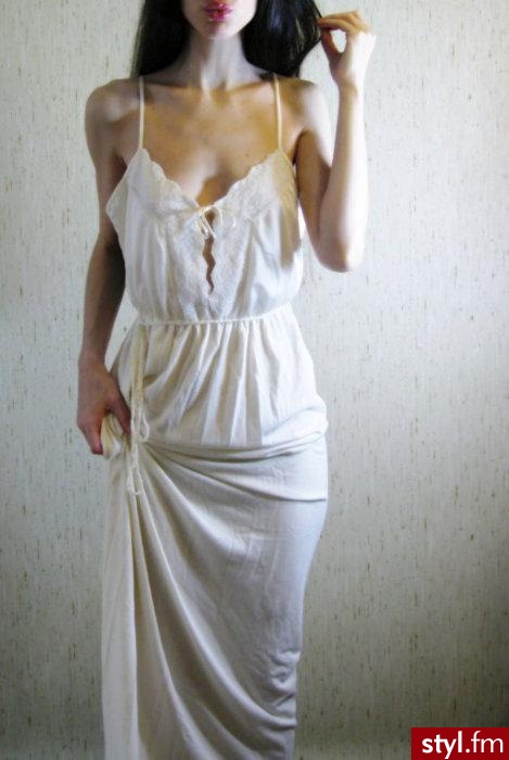 Sukienki Moda
