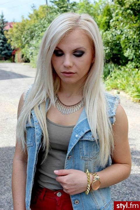 Blond Rozpuszczone Proste Na co dzień Długie Fryzury