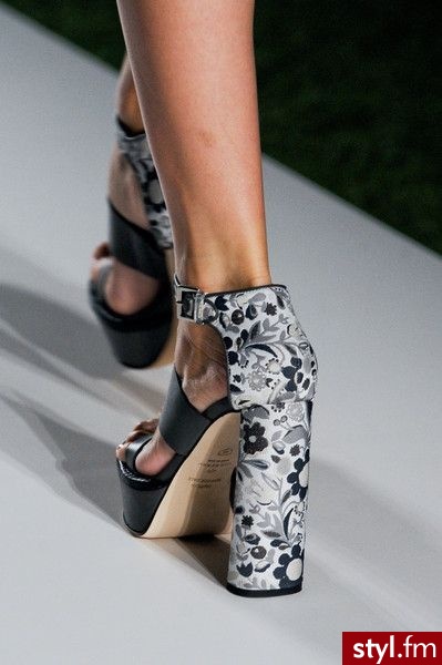 Sandały Buty Moda