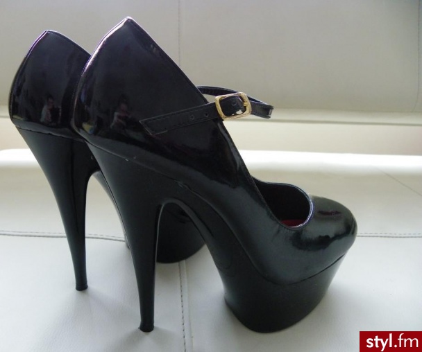 Szpilki Buty Moda