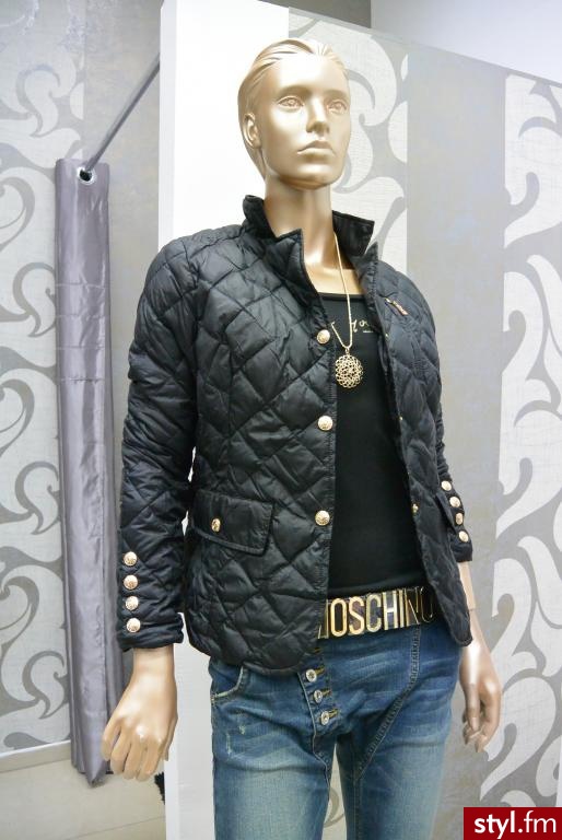 Kurtki Okrycia Moda