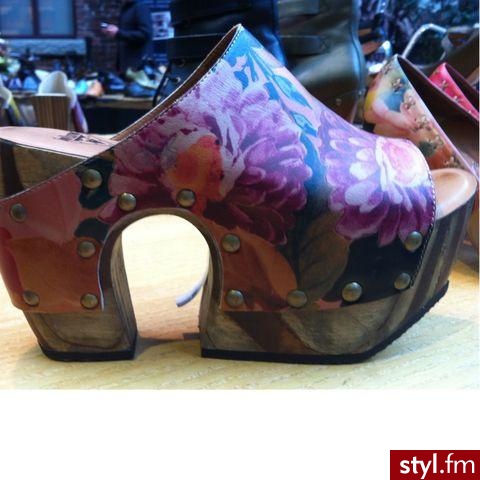 Pozostałe Buty Moda