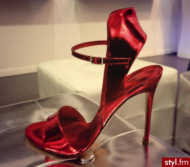 Szpilki Buty Moda