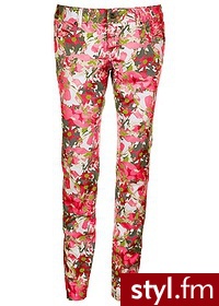 Bonprix Spodnie ze stretchem czerwony z nadrukiem 975694_18206 - Pozostałe Spodnie Moda