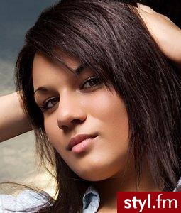 Średnie Fryzury