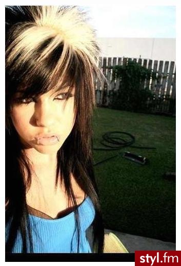 To nie mój fryz i nie moje foto! - EMO Alternatywne Średnie Fryzury