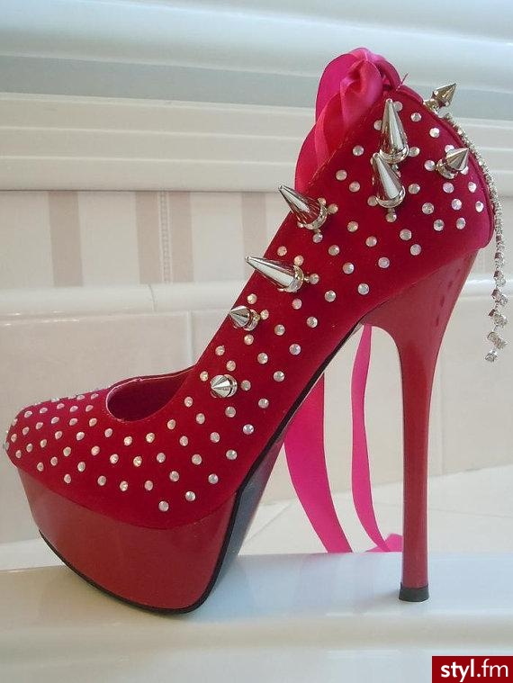 Szpilki Buty Moda