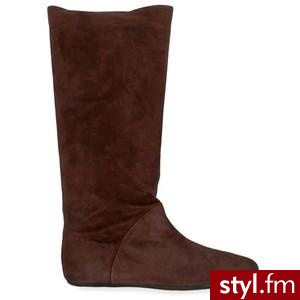 BALLY - SMOOTH SUEDE FLAT BOOTS - Polyvore. Pobrano ze strony: http://www.polyvore.com/bally_smooth_suede_flat_boots/thing?id=6200472 - Pozostałe Buty Moda