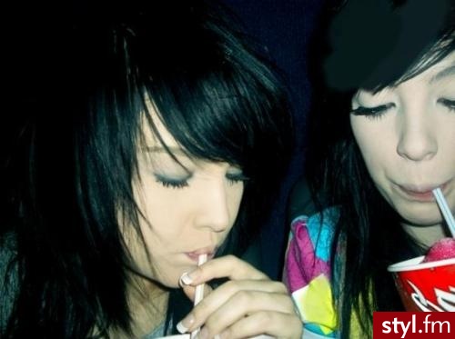 EMO Alternatywne Średnie Fryzury