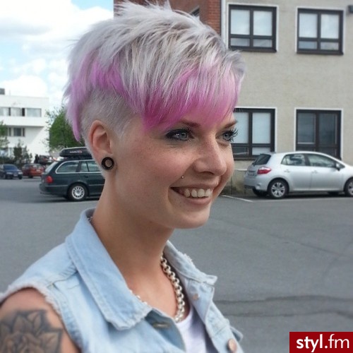 Blond Rozpuszczone Proste z grzywką Na co dzień Krótkie Fryzury