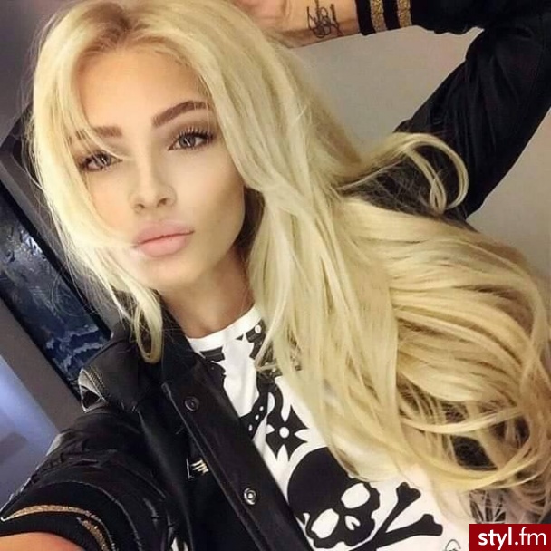 Blond Rozpuszczone Kręcone Na co dzień Długie Fryzury