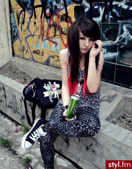 EMO Alternatywne Średnie Fryzury