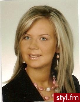 Średnie Fryzury
