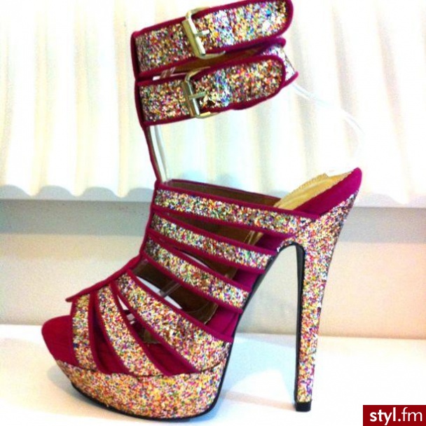 Szpilki Buty Moda