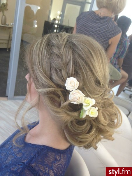 Blond Upięcie Kręcone Ślubne Długie Fryzury