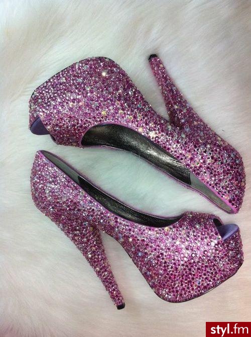 Szpilki Buty Moda