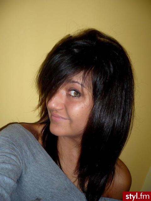 Średnie Fryzury