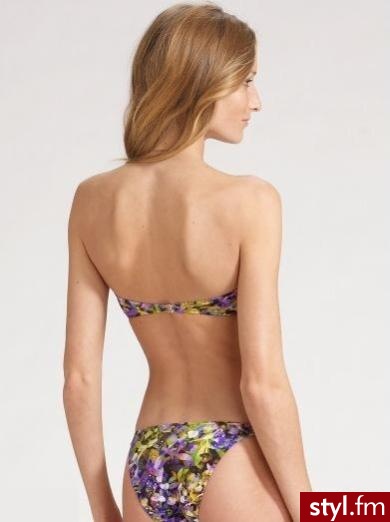 kostium kąpielowy Roberto Cavalli. kostium kąpielowy Roberto Cavalli. Cena: około 1 800 zł Kupisz w sklepie
internetowym Saks. - Pozostałe Ciuchy Moda