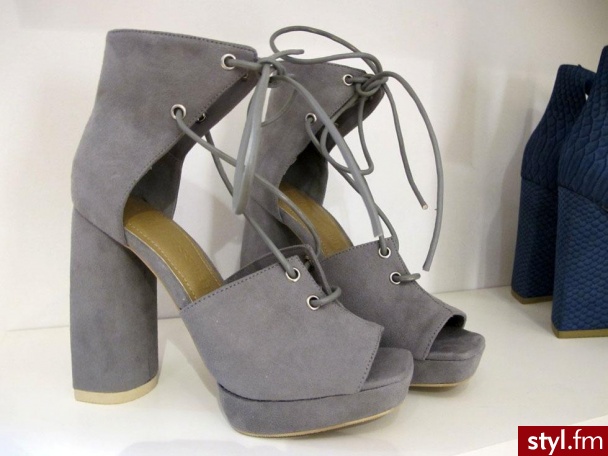 Pozostałe Buty Moda