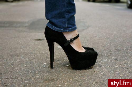 Szpilki Buty Moda