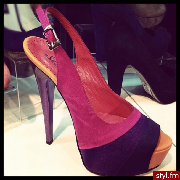 Szpilki Buty Moda