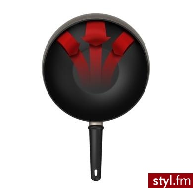 Patelnia wok VKB. Patelnia wok VKB. Patelnia o nazwie Boomerang ma specjalnie wyprofilowany kształt, który zapobiega wypadaniu żywności na zewnątrz, a jednocześnie eliminuje konieczność podrzucania. Cena: 350 zł Kupisz w sklepie Ale Dobre! - Misz-masz