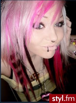 EMO Alternatywne Średnie Fryzury