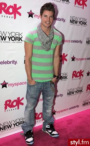 Josh Henderson - Moda uliczna Inne Moda