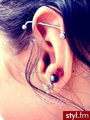 percing - Modyfikacje ciała