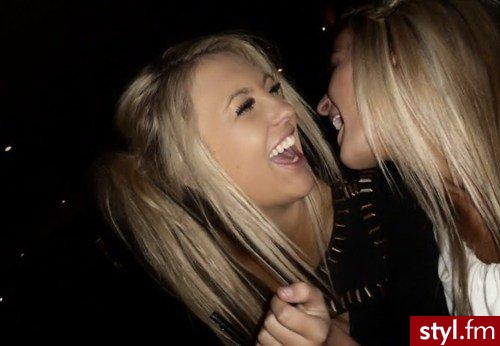 Blond Upięcie Proste Na co dzień Średnie Fryzury