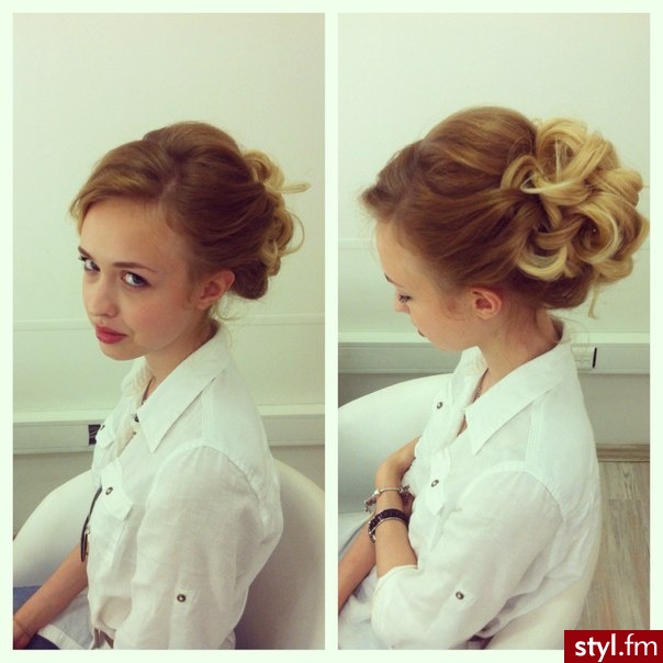 Blond Kok Kręcone Ślubne Długie Fryzury
