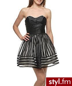 Betsey Johnson
325$ - Pozostałe Ciuchy Moda