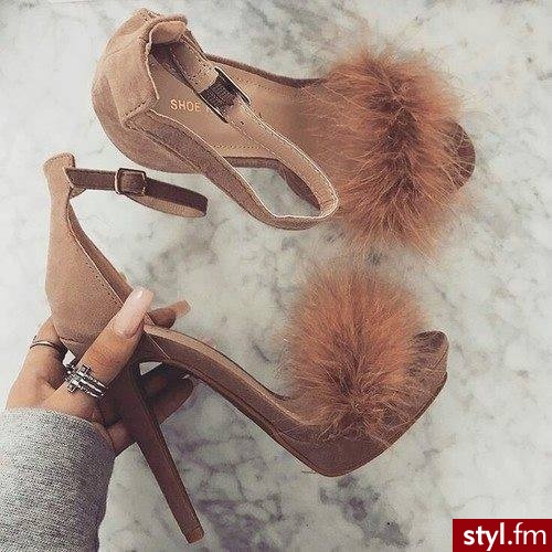 Szpilki Buty Moda
