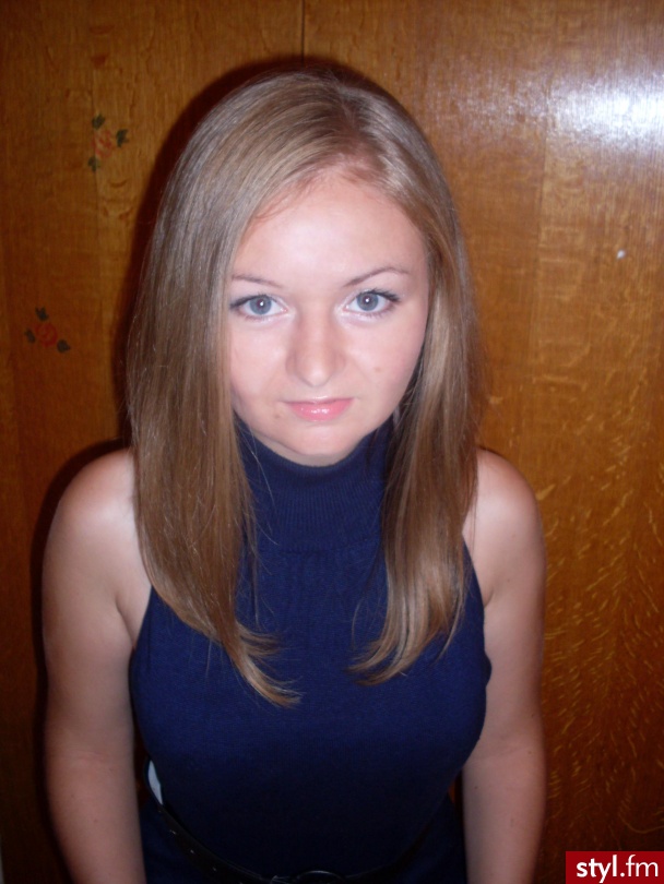 Średnie Fryzury