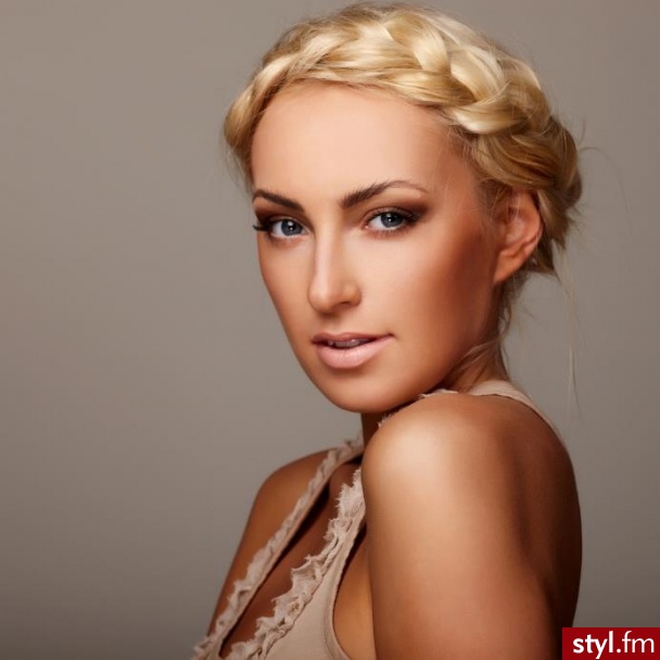 Blond Warkocze Proste Na co dzień Średnie Fryzury
