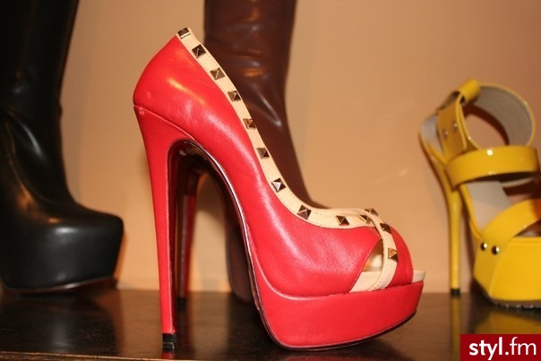 Szpilki Buty Moda
