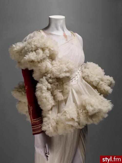 Sukienki Moda