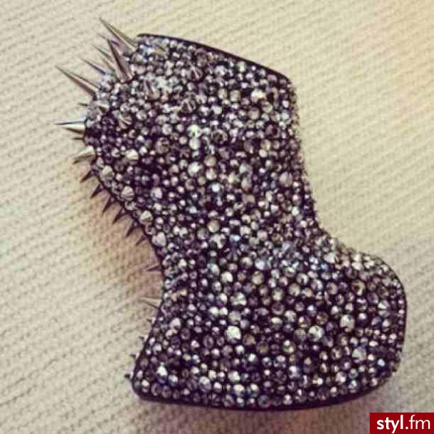 Pozostałe Buty Moda