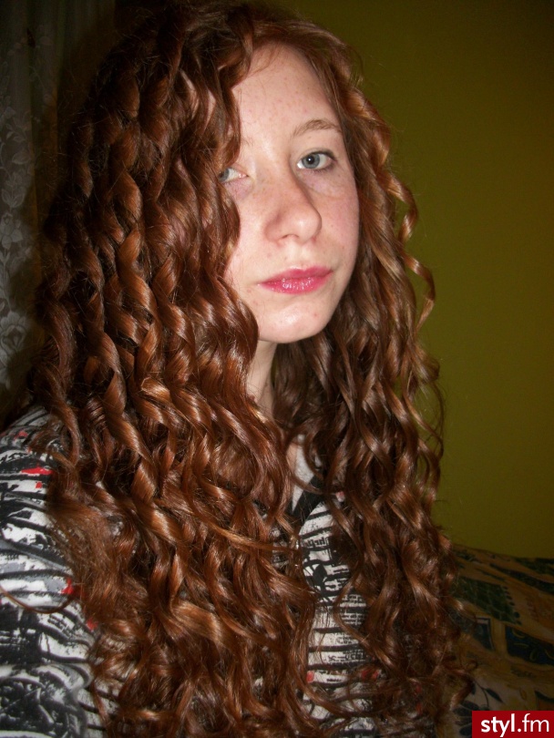 My long red hair =) - Kolorowe Rozpuszczone Kręcone Na co dzień Długie Fryzury