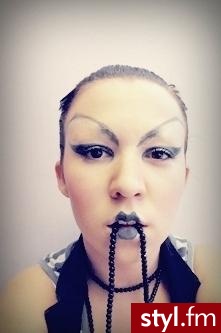 Mój pierwszy tego typu makijaż ;) - Artystyczne Makijaże