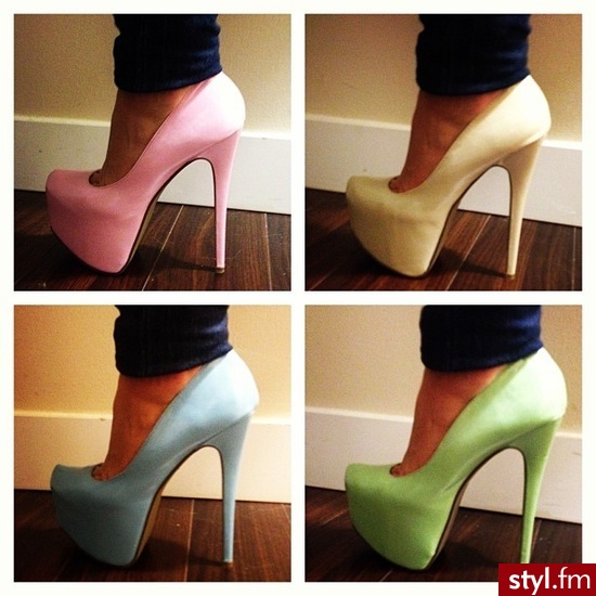 Szpilki Buty Moda