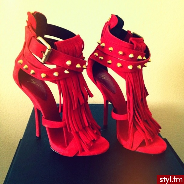 Szpilki Buty Moda