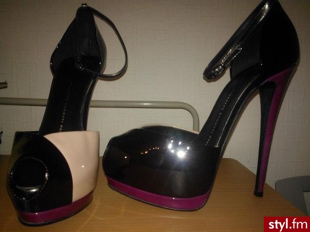 Szpilki Buty Moda