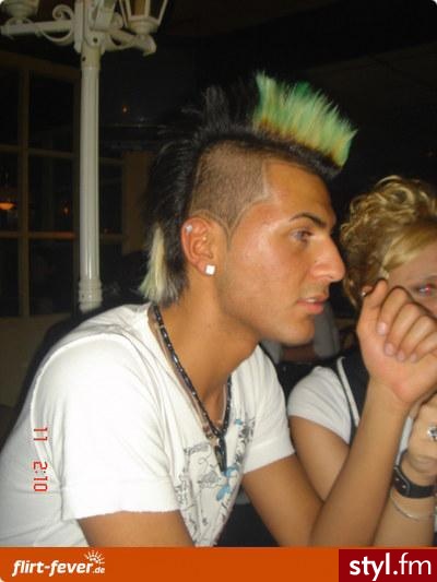 Punk Rock Alternatywne Średnie Fryzury