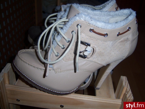 Szpilki Buty Moda