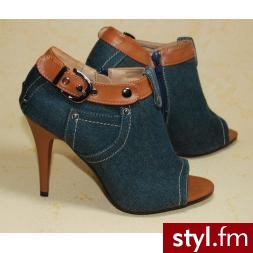 Pozostałe Buty Moda