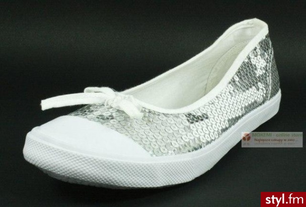 http://www.allegro.pl/item572589808_d_n_s_super_modne_trampki_cekiny_balerinki_r_38.html#gallery - Pozostałe Buty Moda