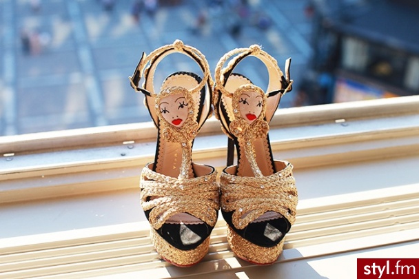 Szpilki Buty Moda